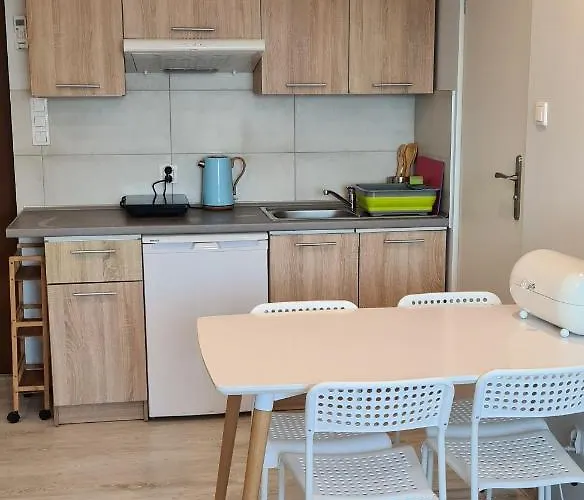 شقة Apartament Stegna *